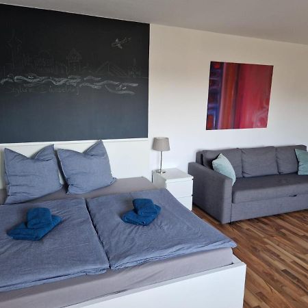 Well Located Flat With Balcony Διαμέρισμα Ντίσελντορφ Εξωτερικό φωτογραφία
