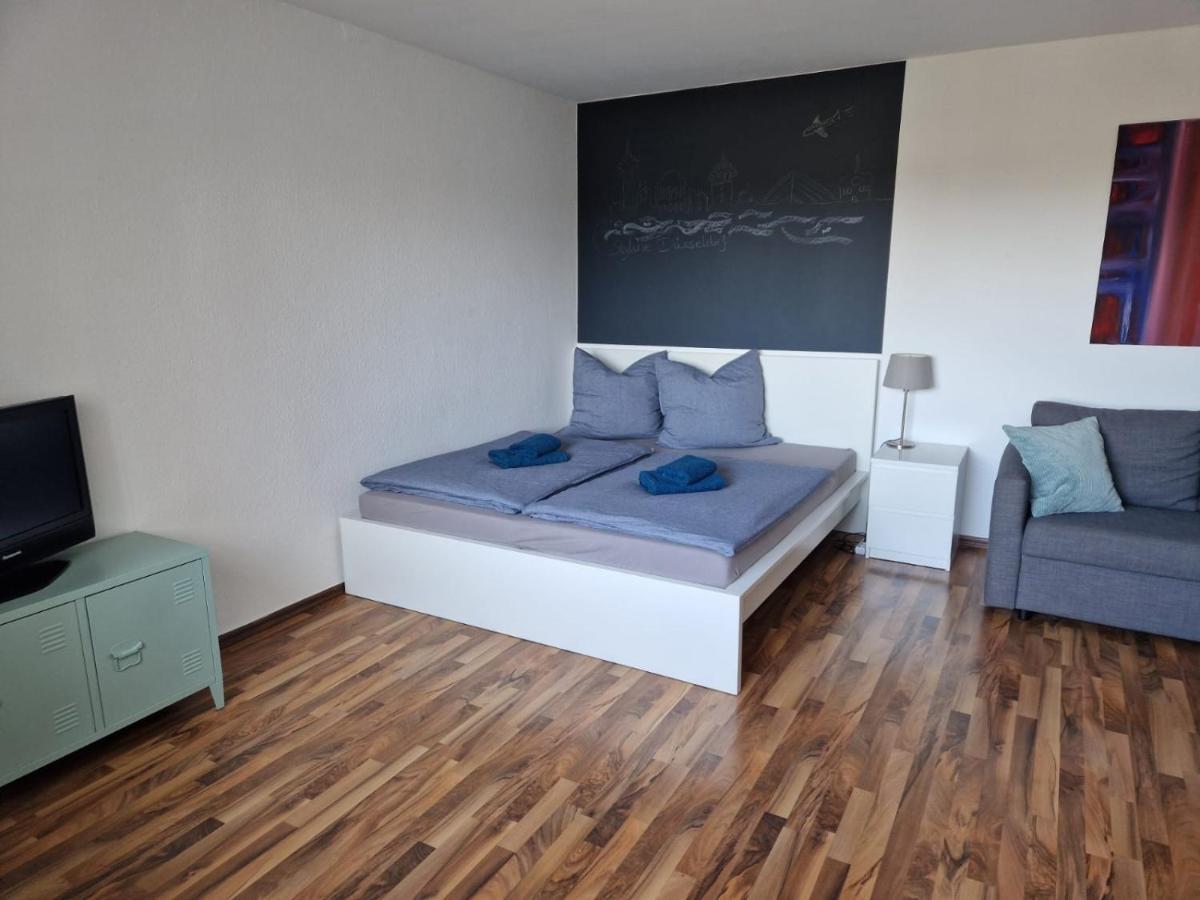 Well Located Flat With Balcony Διαμέρισμα Ντίσελντορφ Εξωτερικό φωτογραφία